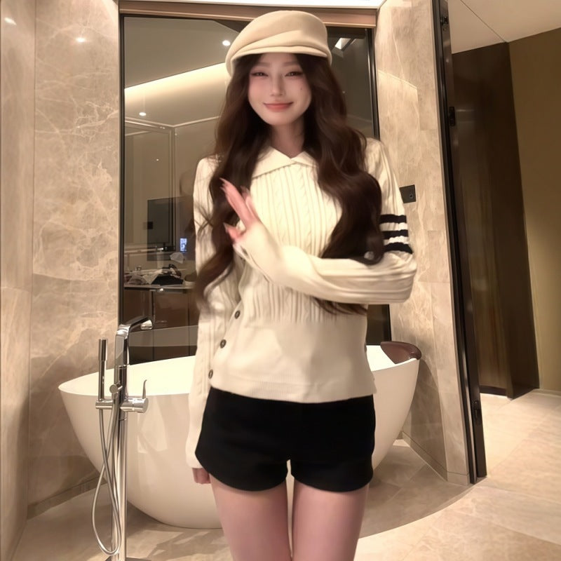 White Lapel Twist Long-sleeved Sweater Women's Slim Fit Slim Fit Versatile Top