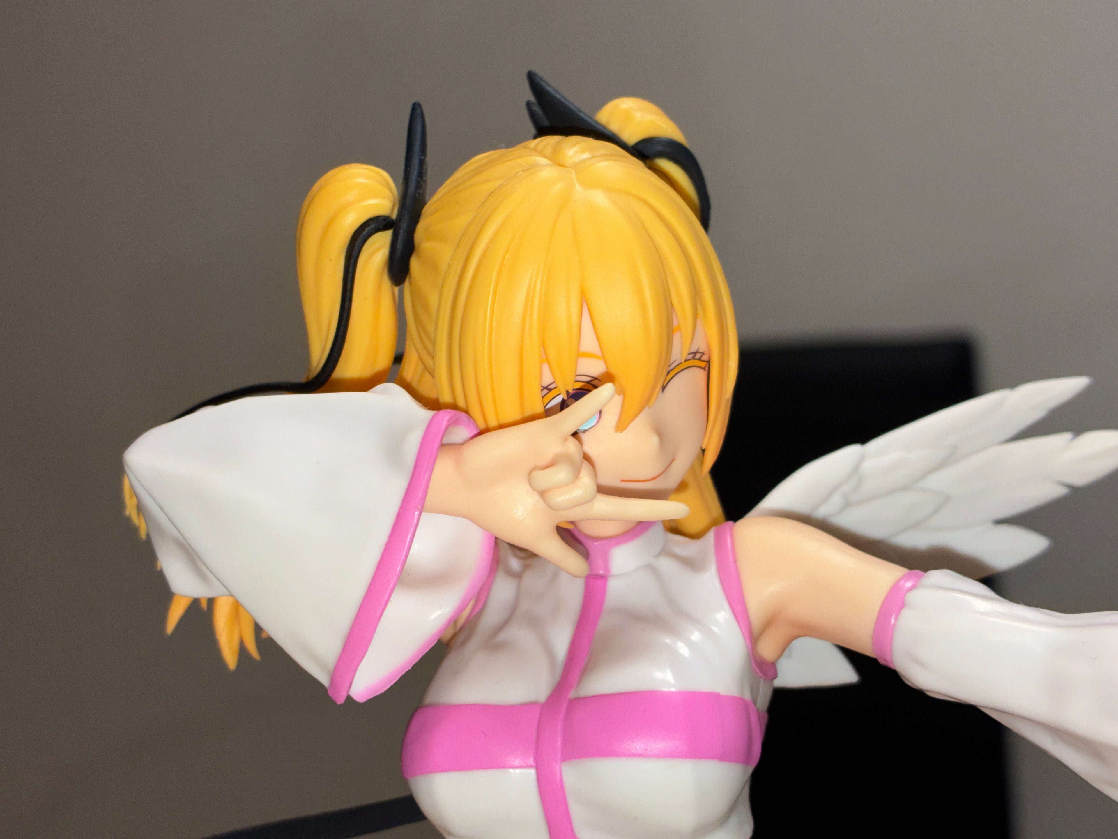 Action Figure Original Character: PINKY BUNNY | Edição de Luxo para Colecionadores (18+)