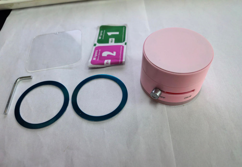 Suporte veicular dobrável com ventosa magnética para celular, navegação mãos-livres para smartphone.