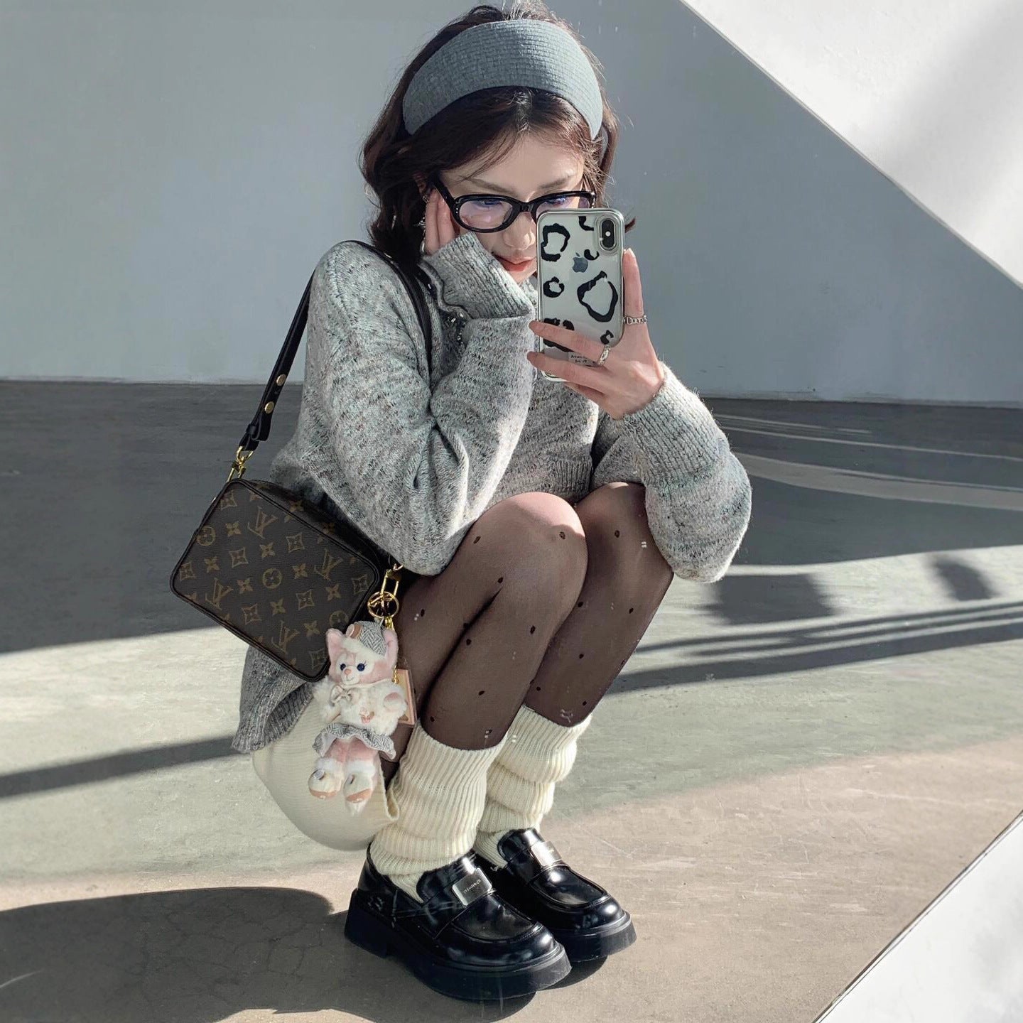 Advanced Design Gray Classic Style Knitwear Top Women's Sweater