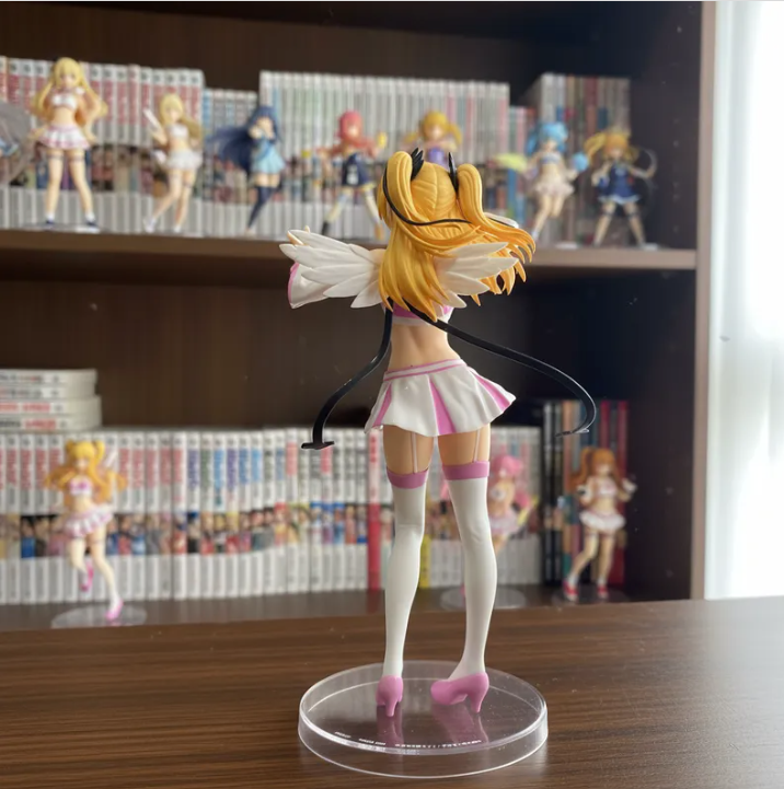 Action Figure Original Character: PINKY BUNNY | Edição de Luxo para Colecionadores (18+)