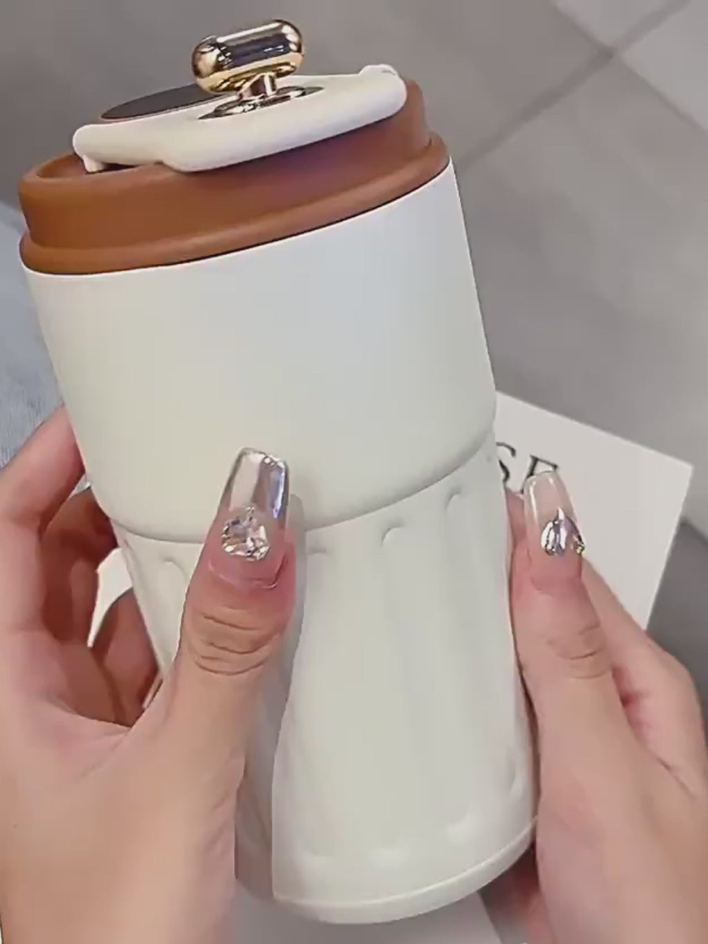 Smart Digital Thermal Bottle Portable Coffee Mug Stainless Steel Water Bottle In-Car Insulated Cup Keep Cold Vacuum Flasks 450ml